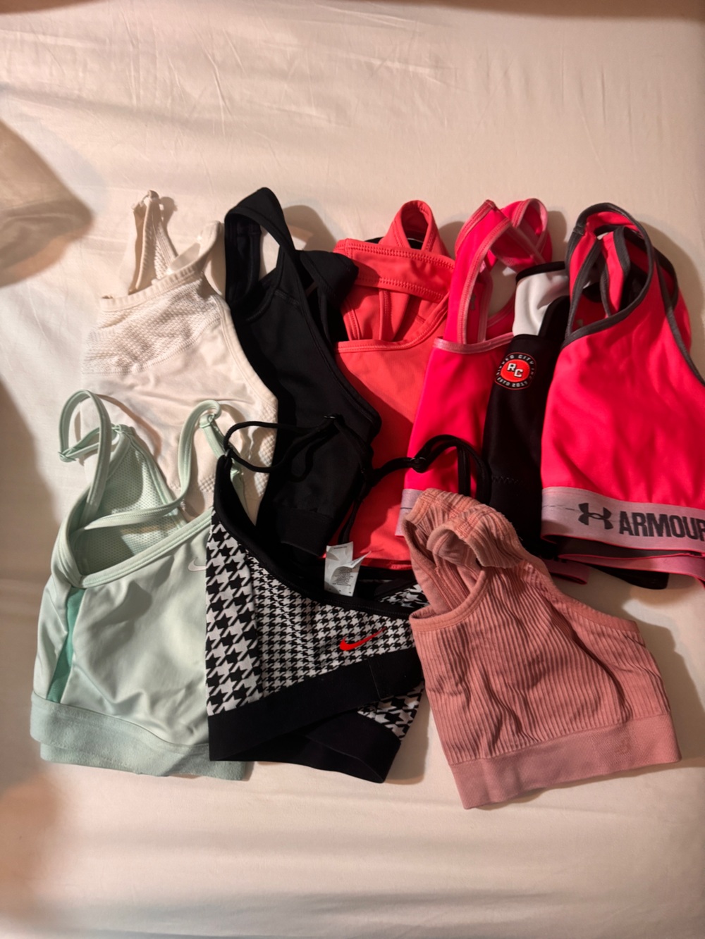 Women's Sports Bra - Supportive Activewear bundle
